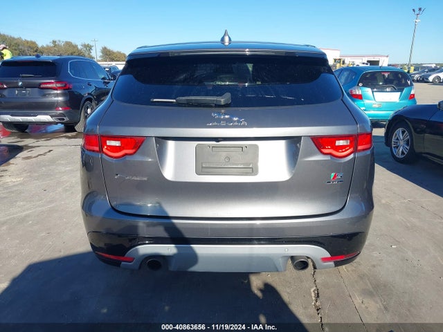 Jaguar F-PACE S 2017 SADCM2BV0HA889950 Image 16
