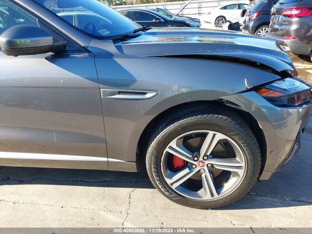 SADCM2BV0HA889950 Jaguar F-PACE S