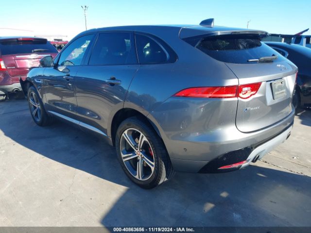 2017 JAGUAR F-PACE SADCM2BV0HA889950 Photo 2