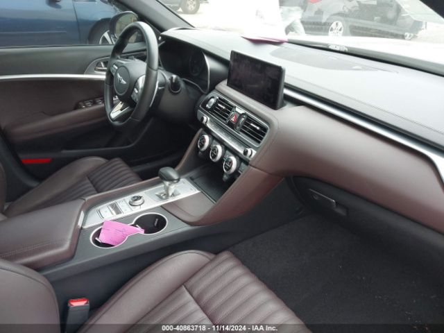 KMTG34TAXNU091121 Genesis G70 2.0t Awd