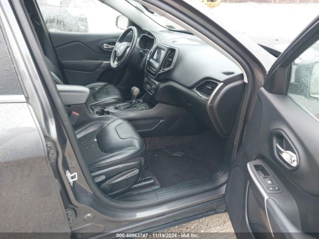 1C4PJMLX7KD122071 Jeep Cherokee Latitude Plus 4x4