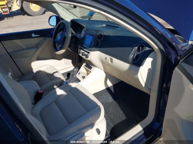WVGBV7AXXGW520918 Volkswagen TIGUAN SE