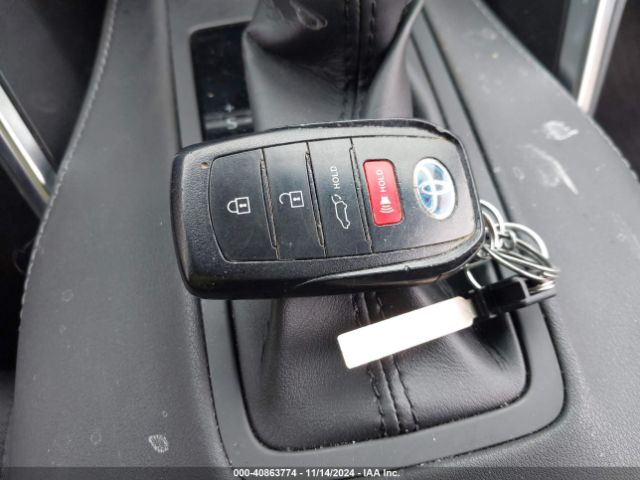 JTEAAAAH0NJ091215 Toyota VENZA LE