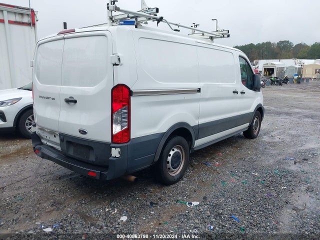 1FTYE1Y87LKA35048 Ford Transit-150 Cargo Van
