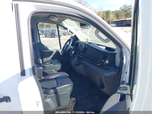 1FTYE1Y87LKA35048 Ford Transit-150 Cargo Van