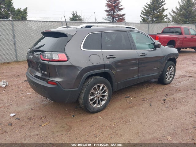 1C4PJMLN2KD261748 Jeep Cherokee Latitude Plus 4x4