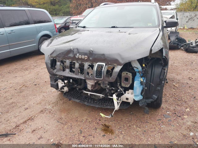 1C4PJMLN2KD261748 Jeep Cherokee Latitude Plus 4x4
