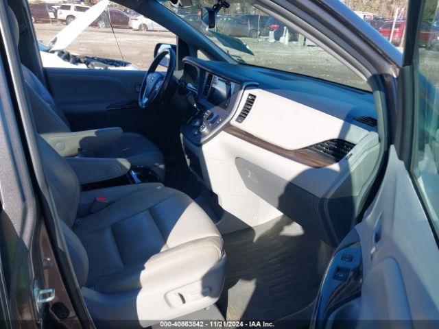 5TDYK3DC2GS699545 Toyota Sienna Xle 8 Passenger