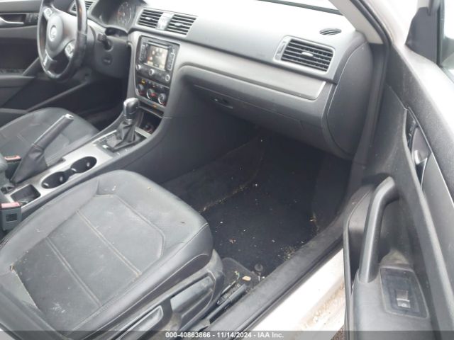 1VWBN7A33EC106134 Volkswagen Passat 2.0l Tdi Se