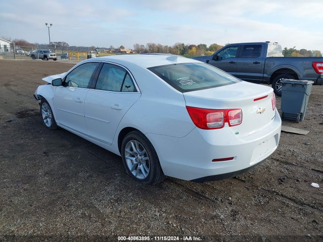 Chevrolet MALIBU 1LT 2015 1G11C5SL7FF326750 Image 3