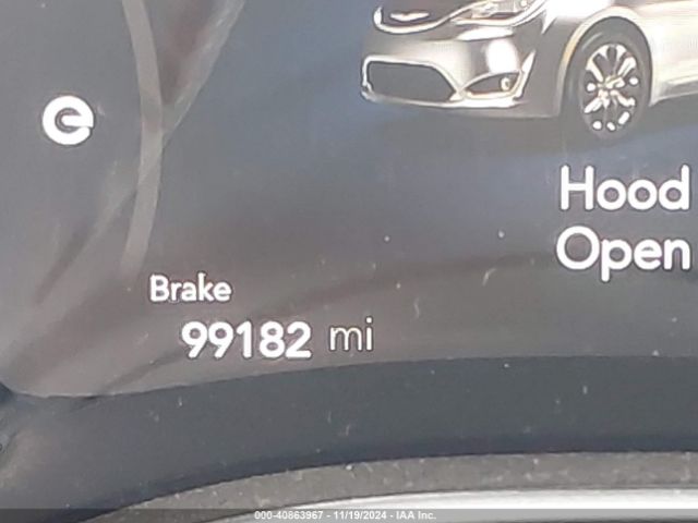 2C4RC1L79JR124904 Chrysler Pacifica Hybrid Touring L