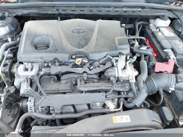 4T1B11HK9JU143732 Toyota CAMRY SE