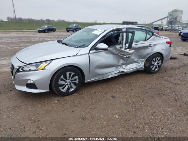 Nissan Altima 2.5 S 2019 1N4BL4BV4KC255063 Image 2