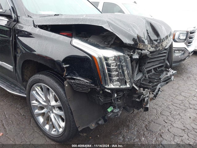 2019 CADILLAC ESCALADE 1GYS4BKJ9KR288012 Photo 9