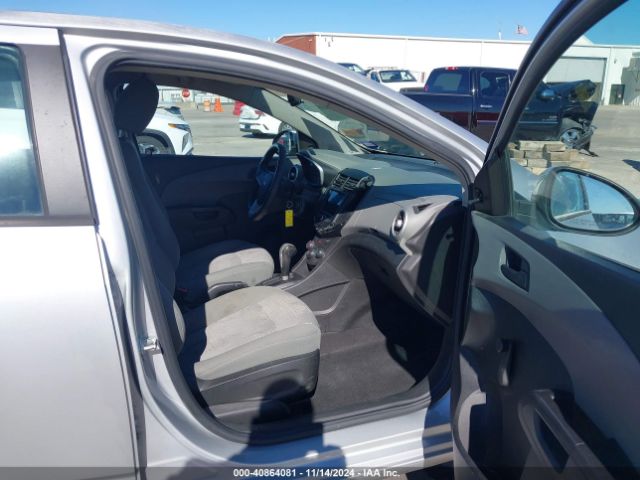 1G1JB5SH7J4101151 Chevrolet Sonic Ls Auto