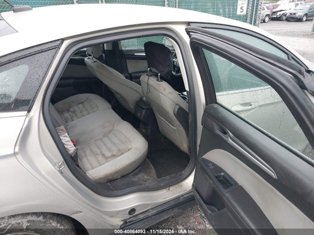3FA6P0G78FR158996 Ford FUSION S