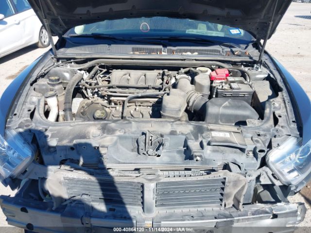 1FAHP2D87JG138787 Ford TAURUS SE