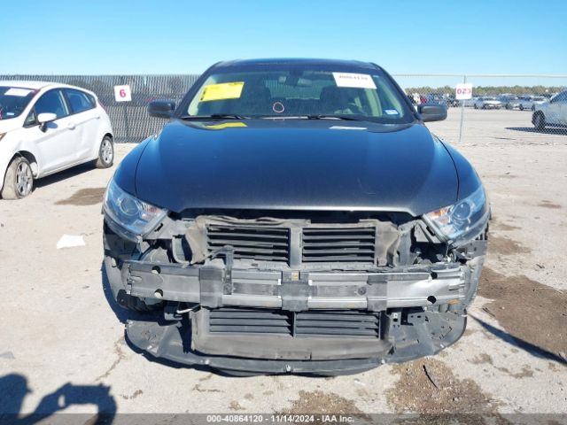 1FAHP2D87JG138787 Ford TAURUS SE