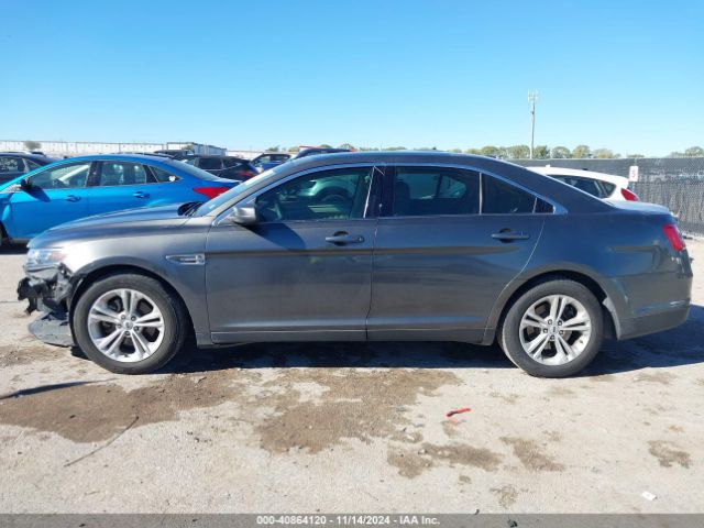 1FAHP2D87JG138787 Ford TAURUS SE