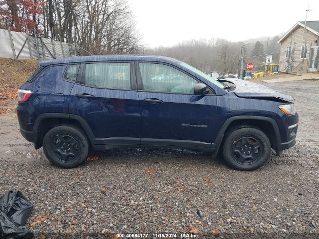 3C4NJDAB5JT492068 Jeep Compass Sport 4x4