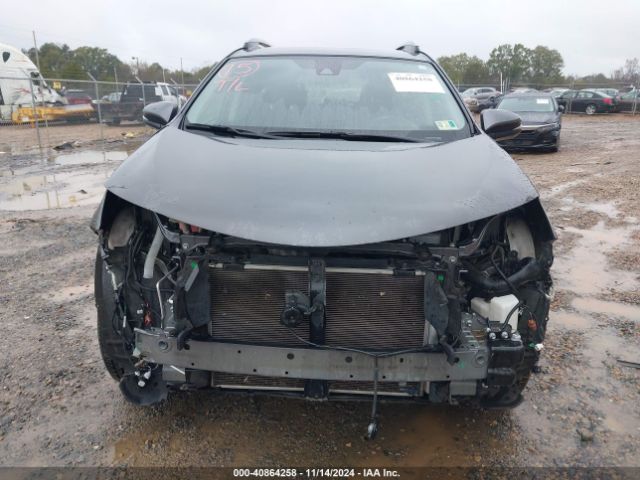 JTMRFREV0JJ749228 Toyota Rav4 Adventure/xle