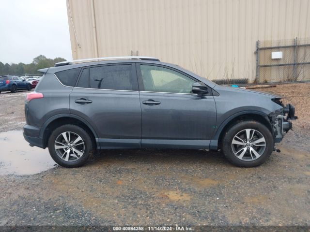 JTMRFREV0JJ749228 Toyota Rav4 Adventure/xle