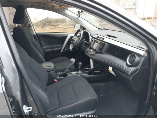 JTMRFREV0JJ749228 Toyota Rav4 Adventure/xle