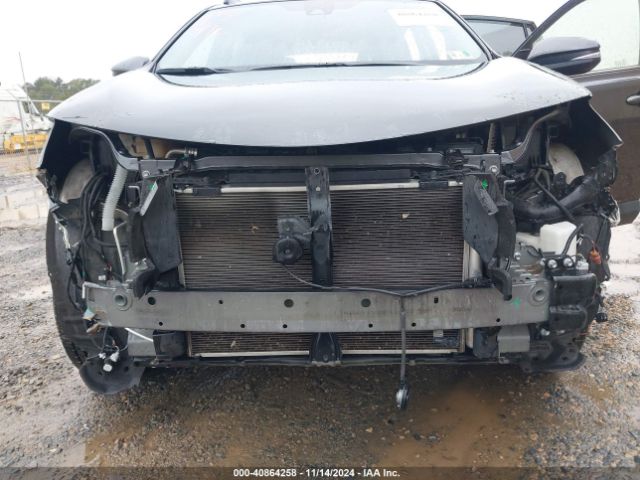 JTMRFREV0JJ749228 Toyota Rav4 Adventure/xle