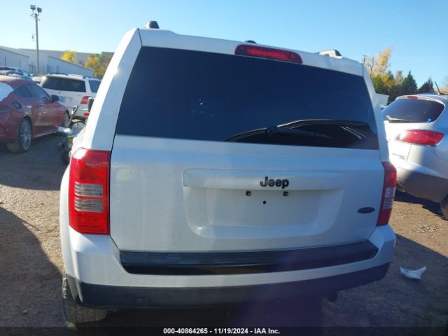 1C4NJPBA6FD171533 Jeep Patriot Altitude Edition