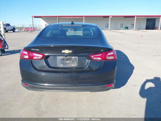 1G1ZD5ST1MF060462 Chevrolet Malibu Fwd Lt