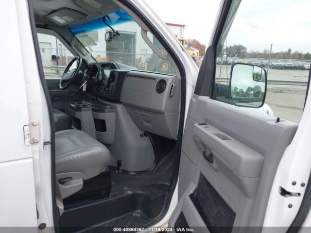 1FTSS3EL5EDA38492 Ford E-350 Super Duty Commercial