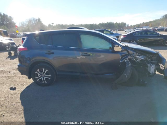 JTMBFREV6HJ714110 Toyota RAV4 LE