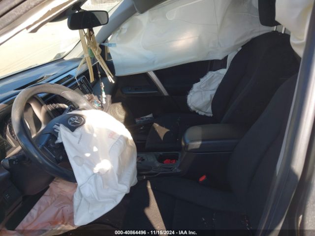 JTMBFREV6HJ714110 Toyota RAV4 LE