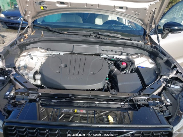 YV4M12RM1S1048584 Volvo Xc60 B5 Ultra