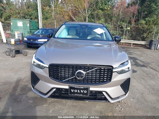 YV4M12RM1S1048584 Volvo Xc60 B5 Ultra