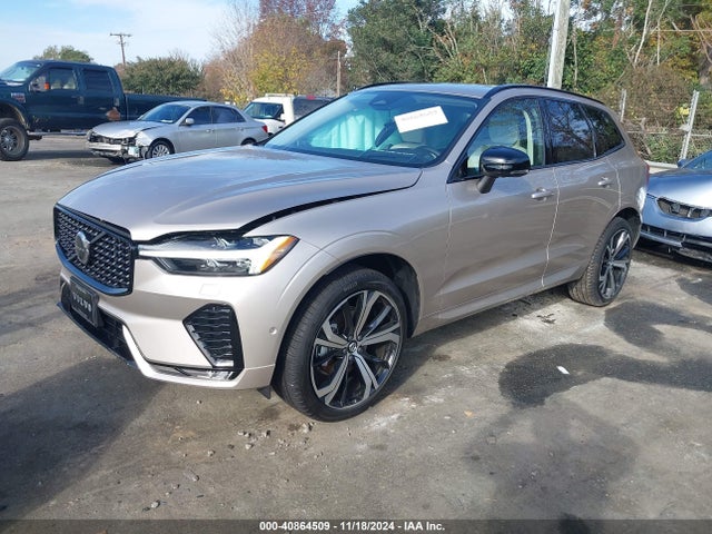 YV4M12RM1S1048584 Volvo Xc60 B5 Ultra