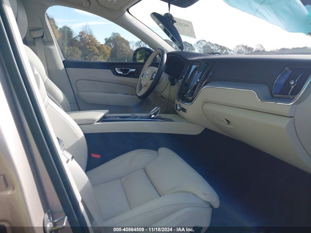 YV4M12RM1S1048584 Volvo Xc60 B5 Ultra