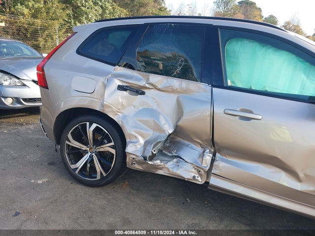 YV4M12RM1S1048584 Volvo Xc60 B5 Ultra