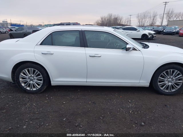 Chrysler 300C 2014 2C3CCAKTXEH315963 Image 13