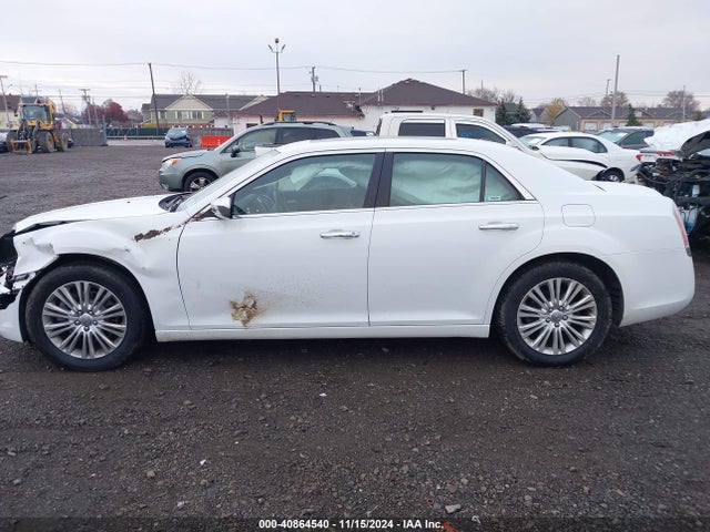 Chrysler 300C 2014 2C3CCAKTXEH315963 Image 14
