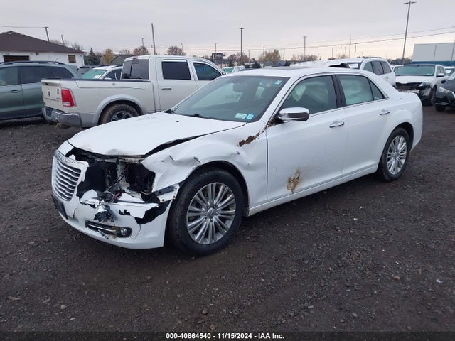 Chrysler 300C 2014 2C3CCAKTXEH315963 Image 2