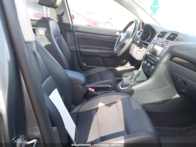 3VWPL7AJ8EM619579 Volkswagen Jetta Sportwagen 2.0l Tdi