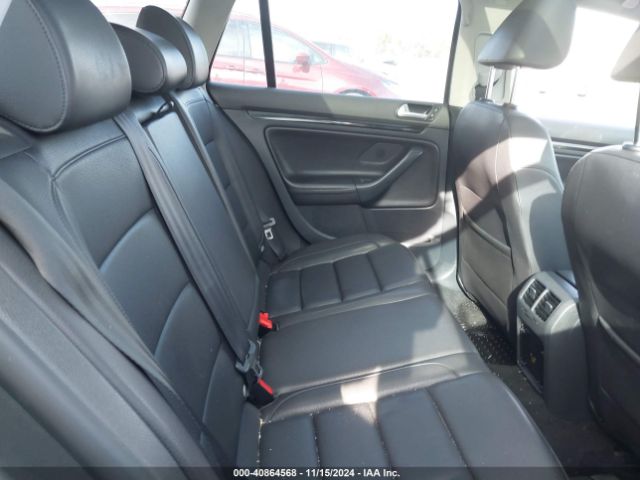 3VWPL7AJ8EM619579 Volkswagen Jetta Sportwagen 2.0l Tdi