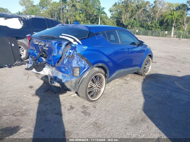NMTKHMBX3JR004902 Toyota C-HR XLE