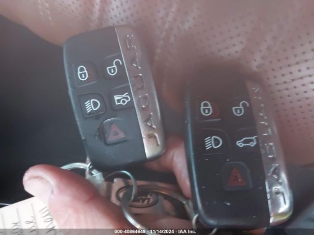 2018 JAGUAR F-PACE SADCN2EV0JA241264 Photo 10