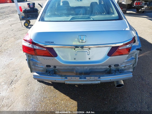 Honda ACCORD LX 2017 1HGCR2F35HA077583 Image 21