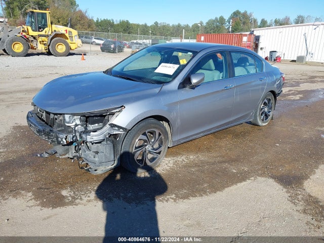 Honda ACCORD LX 2017 1HGCR2F35HA077583 Image 2