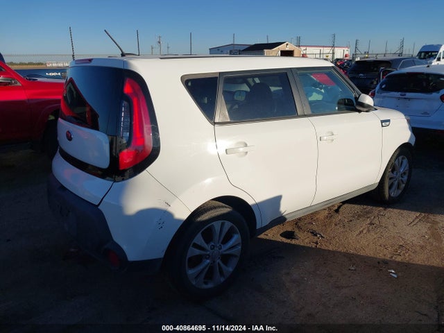 KIA SOUL + 2015 KNDJP3A54F7162435 Image 4