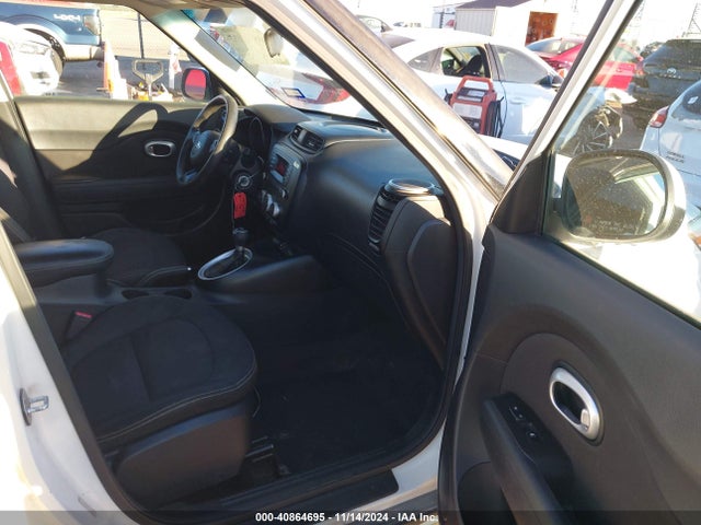 KIA SOUL + 2015 KNDJP3A54F7162435 Image 5