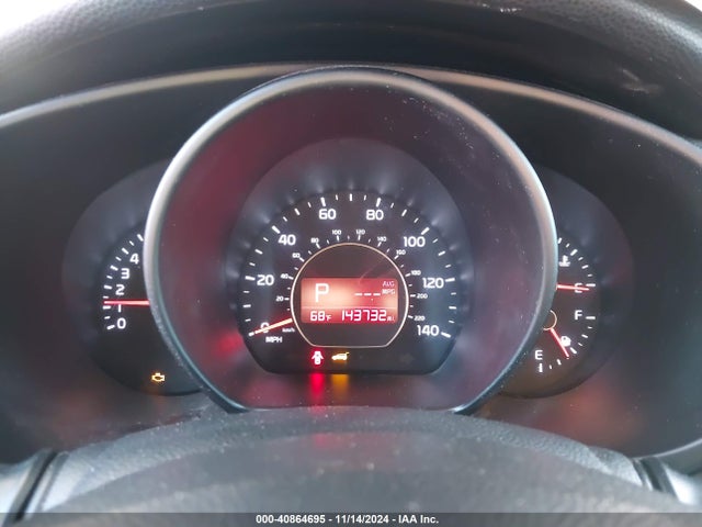 KIA SOUL + 2015 KNDJP3A54F7162435 Image 7